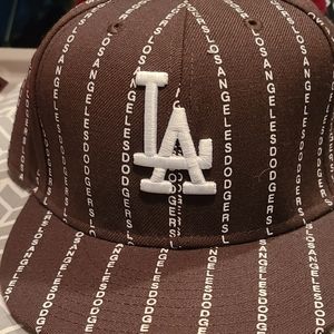 New Era fitted baseball cap size 7 3/4